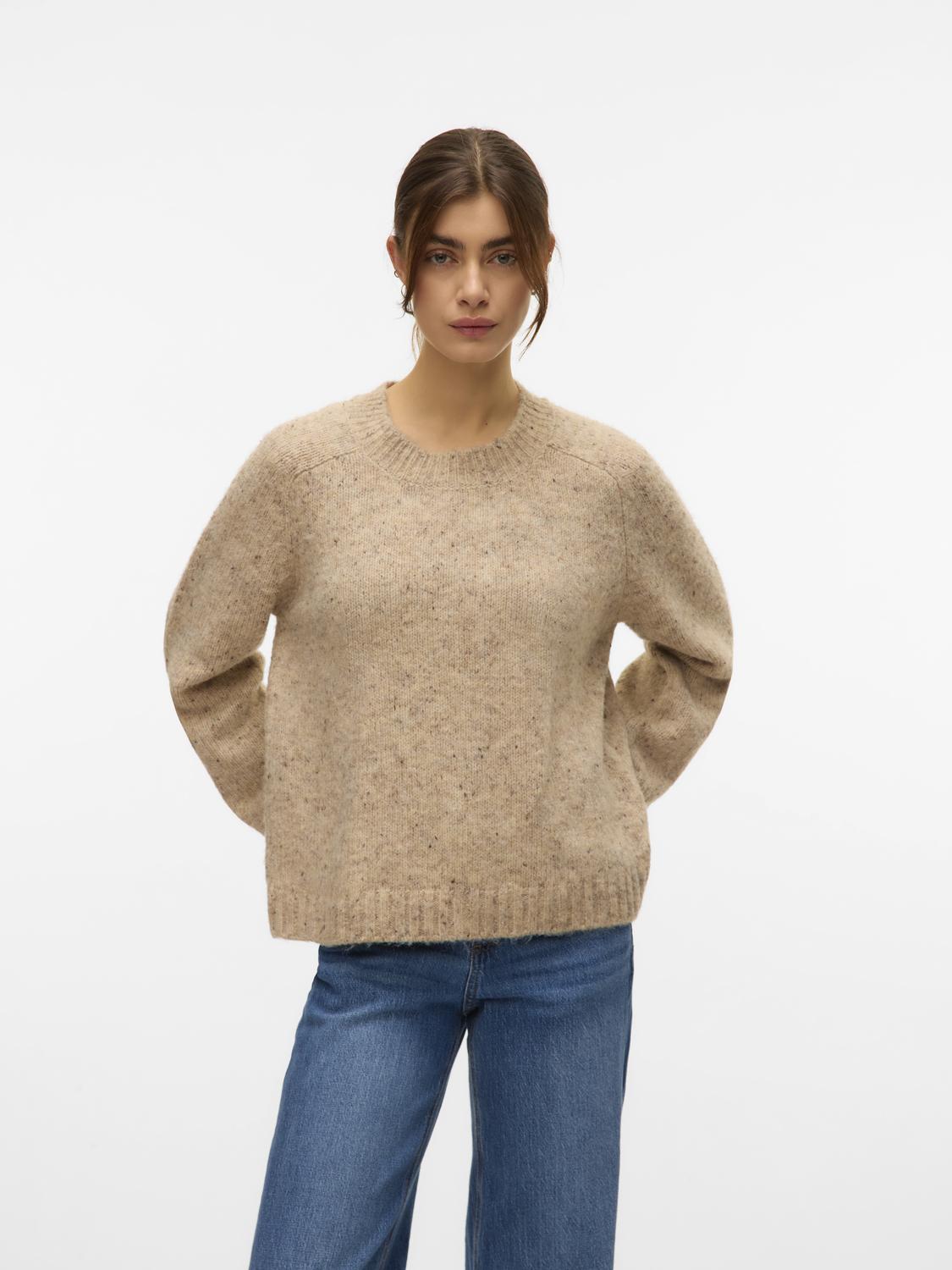 model_shot-front